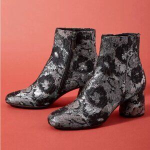 Anthropologie Bruno Premi Metallic Brocade Booties